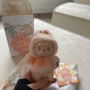 LABUBU - Big Into Energy - Happiness